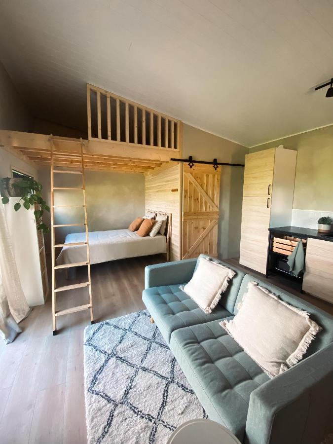 Field View Cabin Örebro Extérieur photo